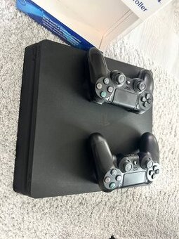 Ponúkam na predaj ps4 Slim