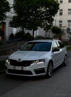 Škoda Octavia Combi RS 2.0 TSI 245 DSG