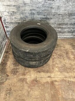245/70 R17,5 - 1