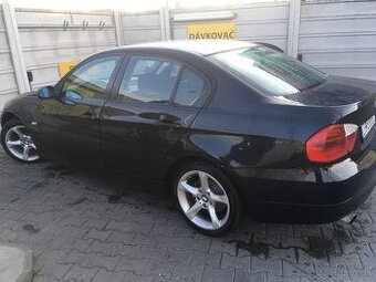 Predám BMW 320d