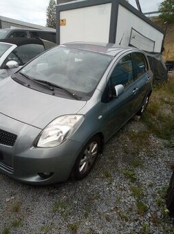 Toyota Yaris 1.3 VVTi 64kw rok 6/2008 Team edition