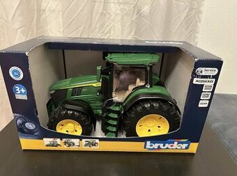 Bruder John Deere 7R 350