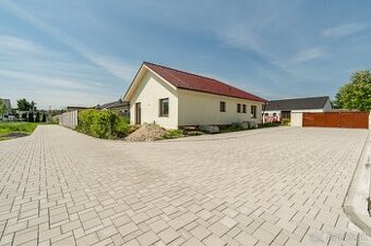 Na predaj | Stavebné pozemky 400 m² - Sereď