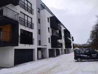 Nadštandardni byť Raj park Rajecké Teplice