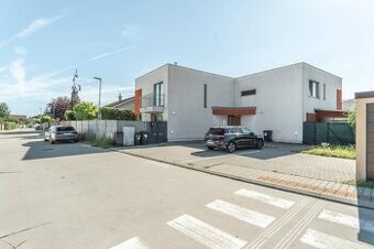 Babony TRE I Na predaj 4i byt v trojdome - Púpavová ulica, R