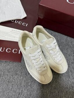 Gucci tenisky 35