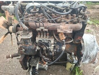 PREDAM KOMPLETNY MOTOR NA TRAKTOR ZETOR 6320,6340