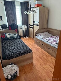 Na predaj: 3-izbový byt - 1