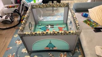 Ptedam prenosnu detsku ohradku