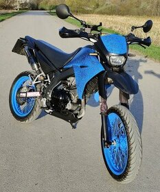 Predám motorku Yamaha XT125X 2007 (super moto)) - 1