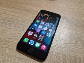 Iphone 7 32gb v super stave  plnefunkcny bez poskodenia tele
