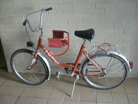 dámsky cestný bicykel so sedadlom pre dieťa