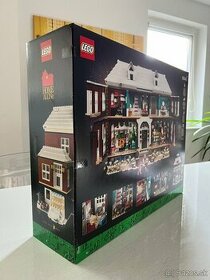 Lego 21330 sám doma