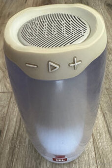 JBL reproduktory