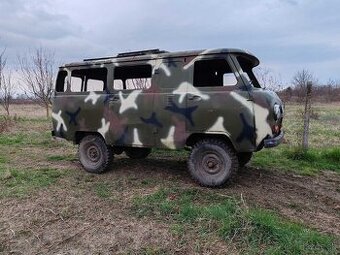 Uaz 452 (BUCHANKA)