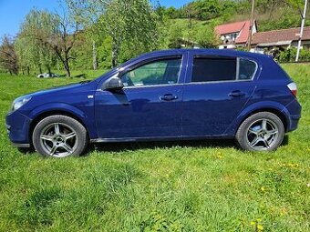 Predám Opel Astra H 1.6 spoľahlivý benzín (r.v. 2006)