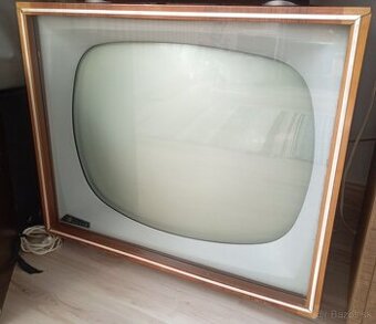 Predám stare rádia a televízory
