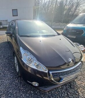 Peugeot 208 1.4 HDI
