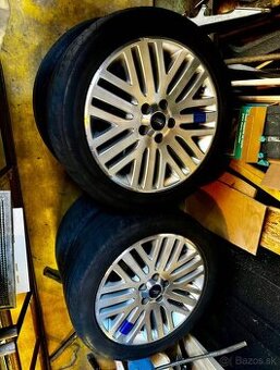 Original FORD elektróny R17 s pneu