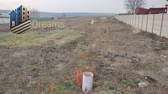 Ponúkame na predaj pozemok v obci Cabaj Čápor - Pereš. (580