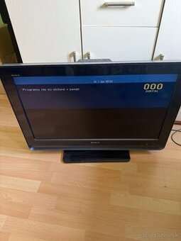 Televízor Sony 80cm x 54cm + DRŽIAK na stenu