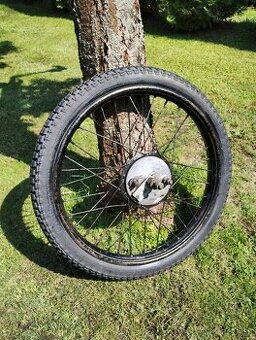 Predám originálne patinové koleso ČZ 150 C s linkami + brzd
