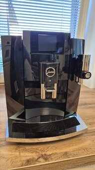 JURA E8 Piano Black