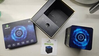 TV box s bezdrôtovým nabíjaním mobilu