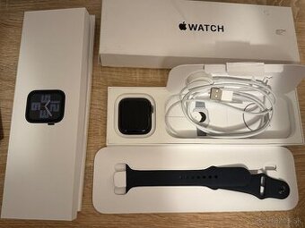 Nepouživané Apple watch SE44 mm 2gen. V záruke