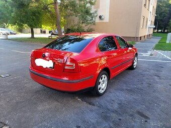 Predám škoda octavia 2 1.6 mpi benzín kw 75 r.v 2007