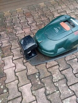 Husquarna auto mover 220 - robotická kosačka
