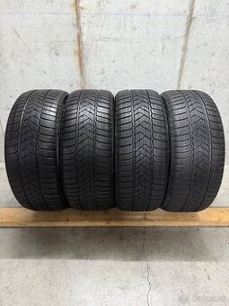 Zimné pneumatiky 245/40/19 Pirelli Sottozero 3 Winter Runfla