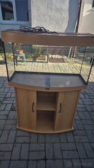 Predam akvarium Juwel