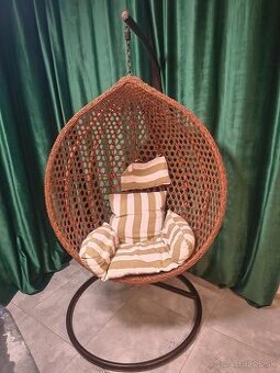 zavesne hojdacie kreslo