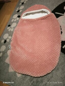 Fusak do autosedačky