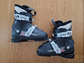⛷️ Detské lyžiarky Salomon čierne, veľkosť 240 mm