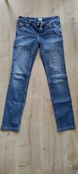 Rifle Mustang Jasmin Slim