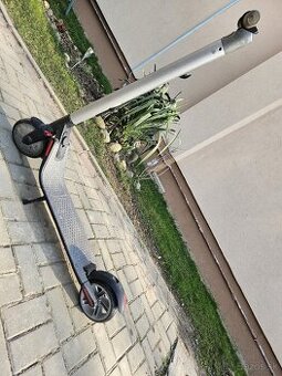 Elektrická kolobežka