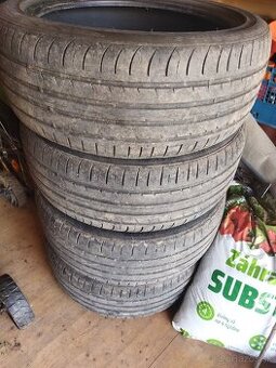Letné pneumatiky Hankook 215/45 R17