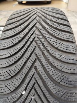 Predám disky 7JX17 H2 a zimné pneumatiky 225/50r17