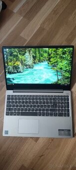 Predam Lenovo Ideapad 330S-15IKB, i3-8130U 4GB, 1TB