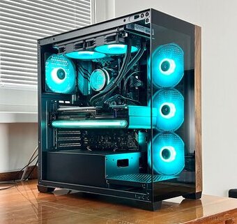 HERNÝ PC- RX 7800XT/ Ryzen 7 5800x/ 32gb ram/ 1tb Ssd
