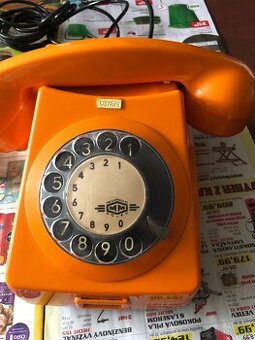 Retro telefón