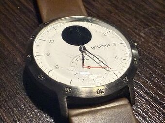 Withings Steel HR Sport (40 mm), biele shnedým remienkom