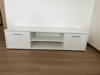 TV stolík