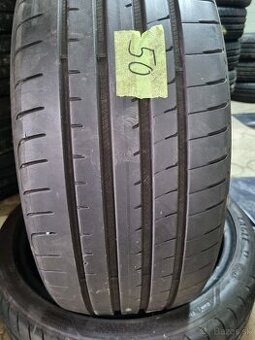 225/40R19 Letné dot 22 Goodyear