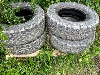 255/70 r16