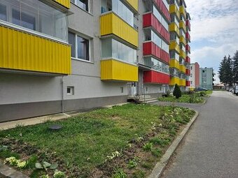 NA PREDAJ 4-izbový byt, ILAVA - Medňanská ul.