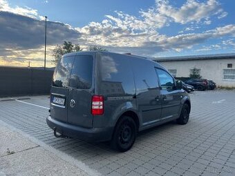 PREDÁM VW CADDY III 1.6 TDi
