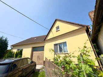 RODINNÝ DOM V HABÁNSKOM DVORE, POZEMOK 1910M2, SOBOTIŠTE, ok